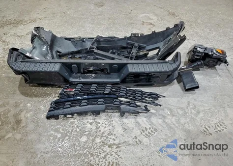 2021 Chevrolet Silverado K1500 Trail Boss Custom из США, поврежденный, VIN 1GCPYCEF4MZ412560